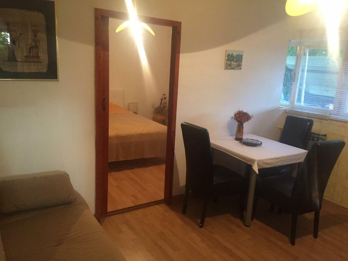 Tea1 Apartment Pula Ngoại thất bức ảnh