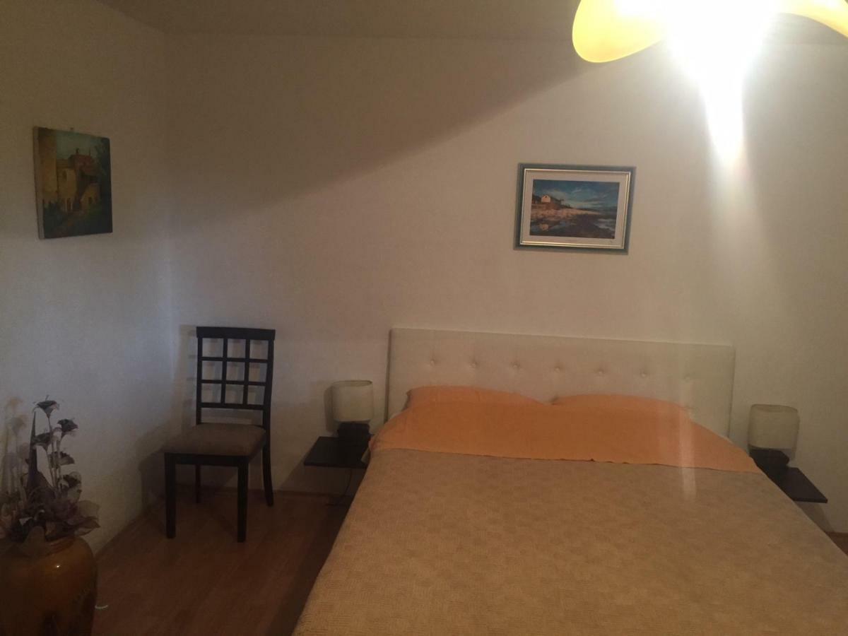 Tea1 Apartment Pula Ngoại thất bức ảnh